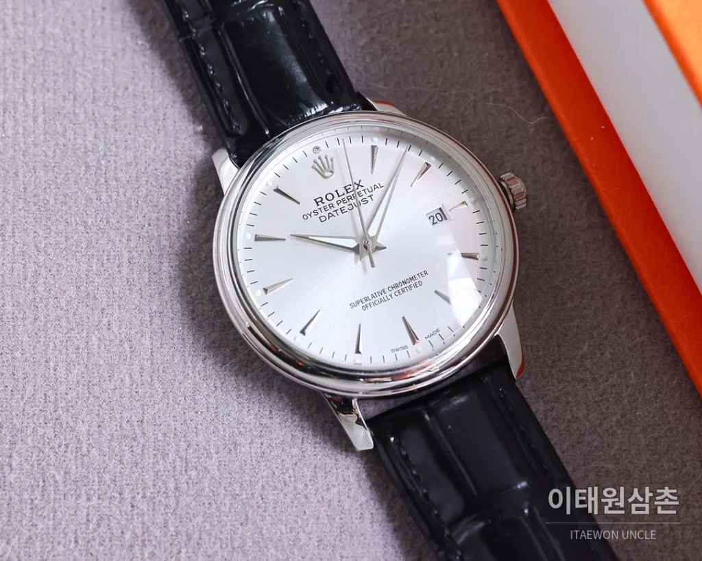 롤렉스 오토매틱 40mm 실버 다이얼 브라운 가죽 스트랩 로즈골드 베젤