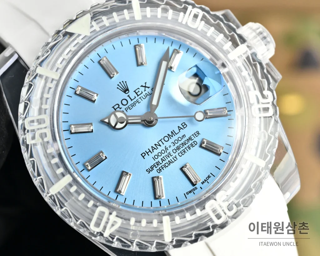 롤렉스 오토매틱 40mm 아이스블루 다이얼 화이트 러버 스트랩