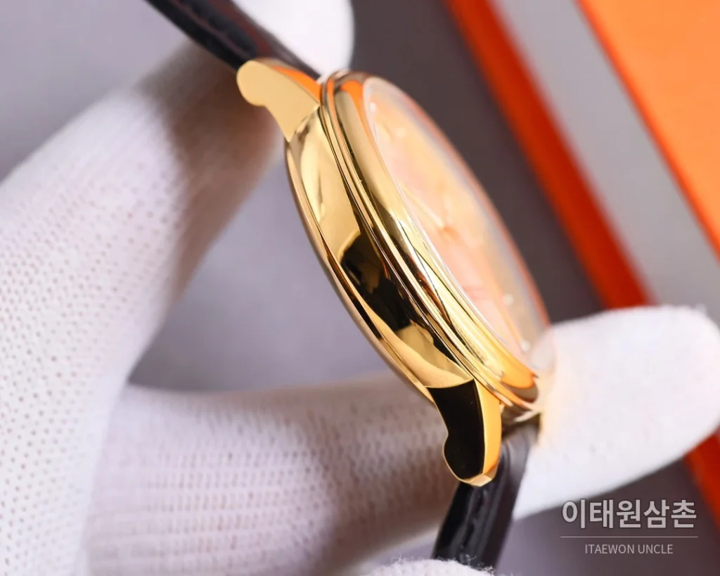 롤렉스 오토매틱 40mm 골드 다이얼 블랙 가죽 스트랩 골드 케이스