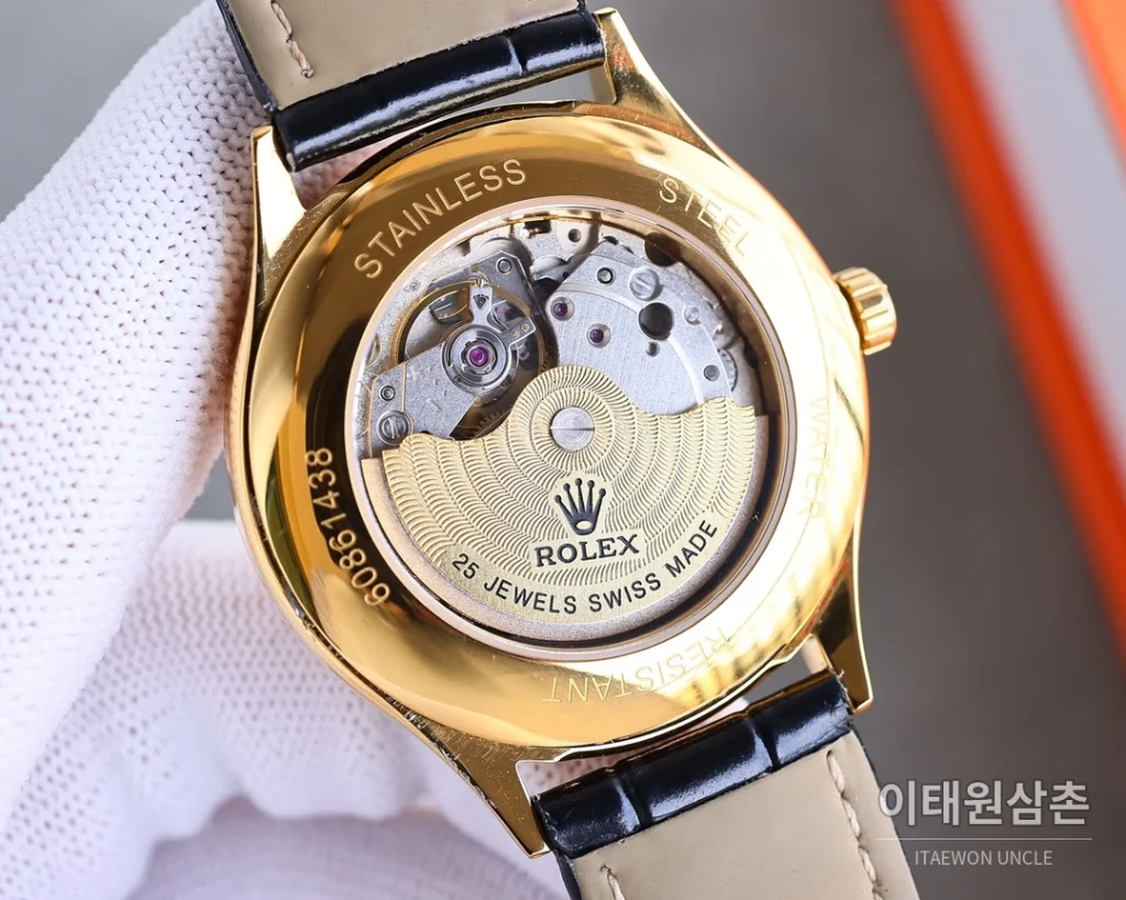 롤렉스 오토매틱 40mm 샴페인 다이얼 블랙 가죽 스트랩 골드 베젤
