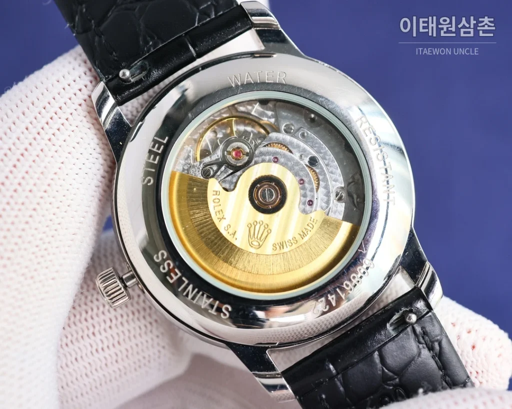 롤렉스 첼리니 문페이즈 오토매틱 40mm 화이트 다이얼 블랙 가죽 스트랩