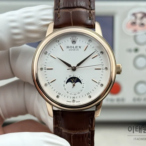 롤렉스 셀리니 문페이즈 블루에나멜 오토매틱 40mm 실버 브라운 가죽 스트랩 로즈골드 베젤 롤렉스 셀리니 문페이즈 블루에나멜 오토매틱 40mm 실버 브라운 가죽 스트랩 로즈골드 베젤