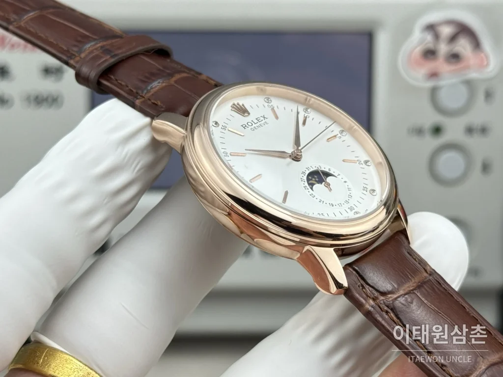 롤렉스 셀리니 문페이즈 블루에나멜 오토매틱 40mm 실버 브라운 가죽 스트랩 로즈골드 베젤