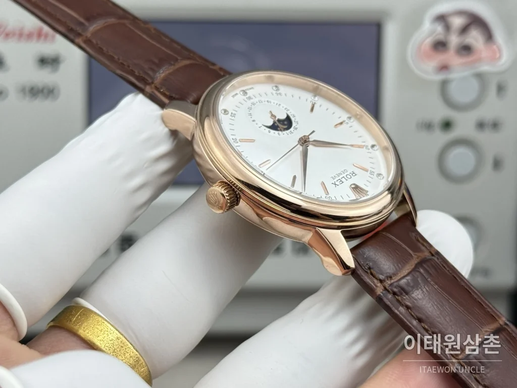 롤렉스 셀리니 문페이즈 블루에나멜 오토매틱 40mm 실버 브라운 가죽 스트랩 로즈골드 베젤
