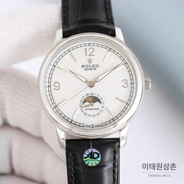 롤렉스 첼리니 문페이즈 스틸 문페이즈 오토매틱 40mm 화이트 다이얼 블랙 가죽 스트랩 롤렉스 첼리니 문페이즈 스틸 문페이즈 오토매틱 40mm 화이트 다이얼 블랙 가죽 스트랩