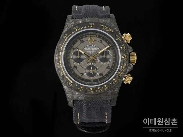롤렉스 코스모그래프 데이토나 카본 스켈레톤백 크로노그래프 40mm 그레이 다이얼 블랙 나일론 스트랩 블랙 베젤
