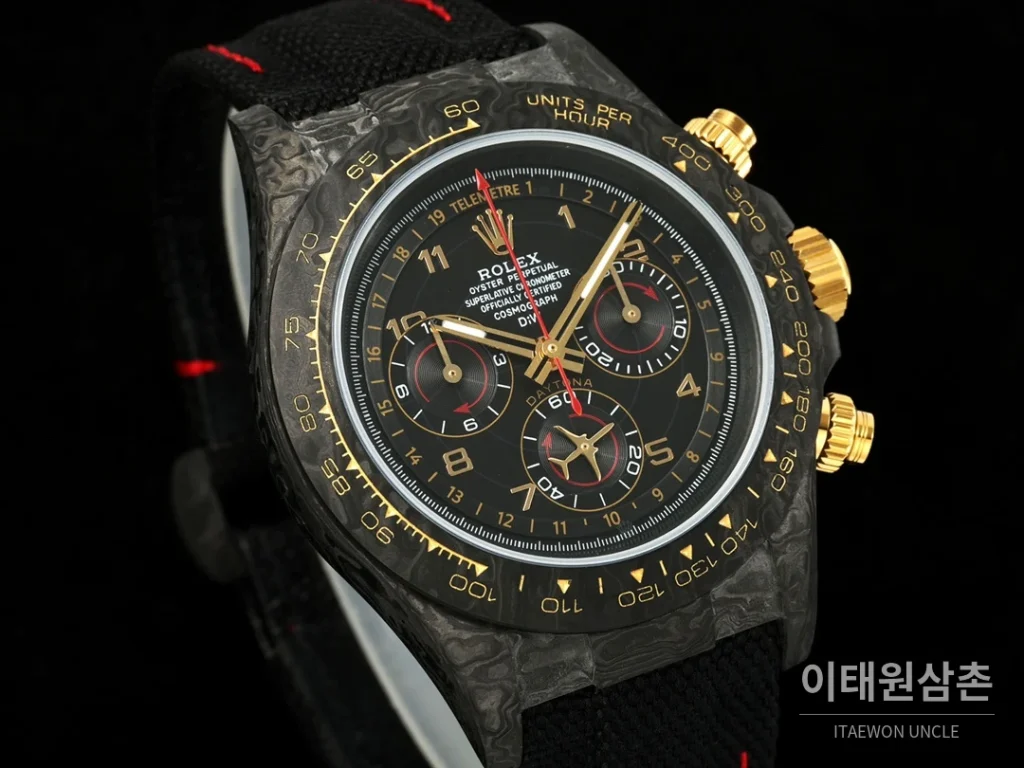 롤렉스 코스모그래프 데이토나 카본 스켈레톤백 크로노그래프 40mm 블랙 다이얼 블랙 나일론 스트랩 블랙 베젤