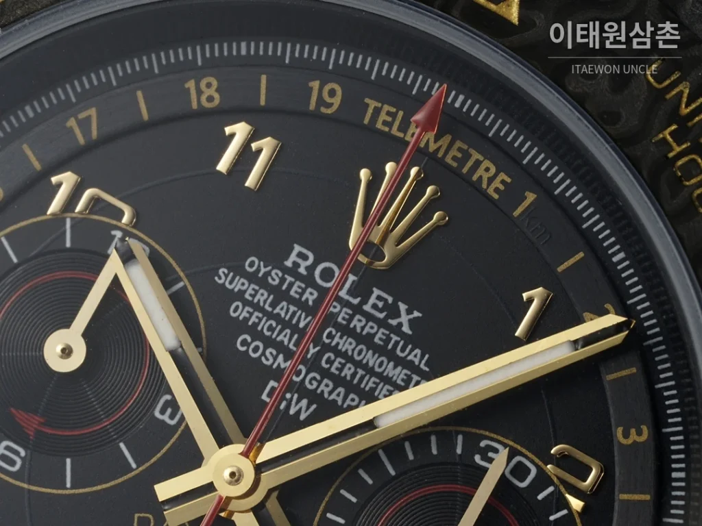 롤렉스 코스모그래프 데이토나 카본 스켈레톤백 크로노그래프 40mm 블랙 다이얼 블랙 나일론 스트랩 블랙 베젤
