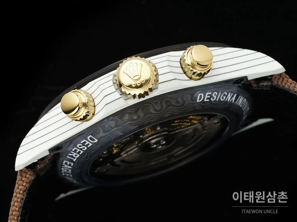 롤렉스 코스모그래프 데이토나 카본 스켈레톤백 크로노그래프 40mm 샴페인 다이얼 브라운 나일론 스트랩 블랙 베젤