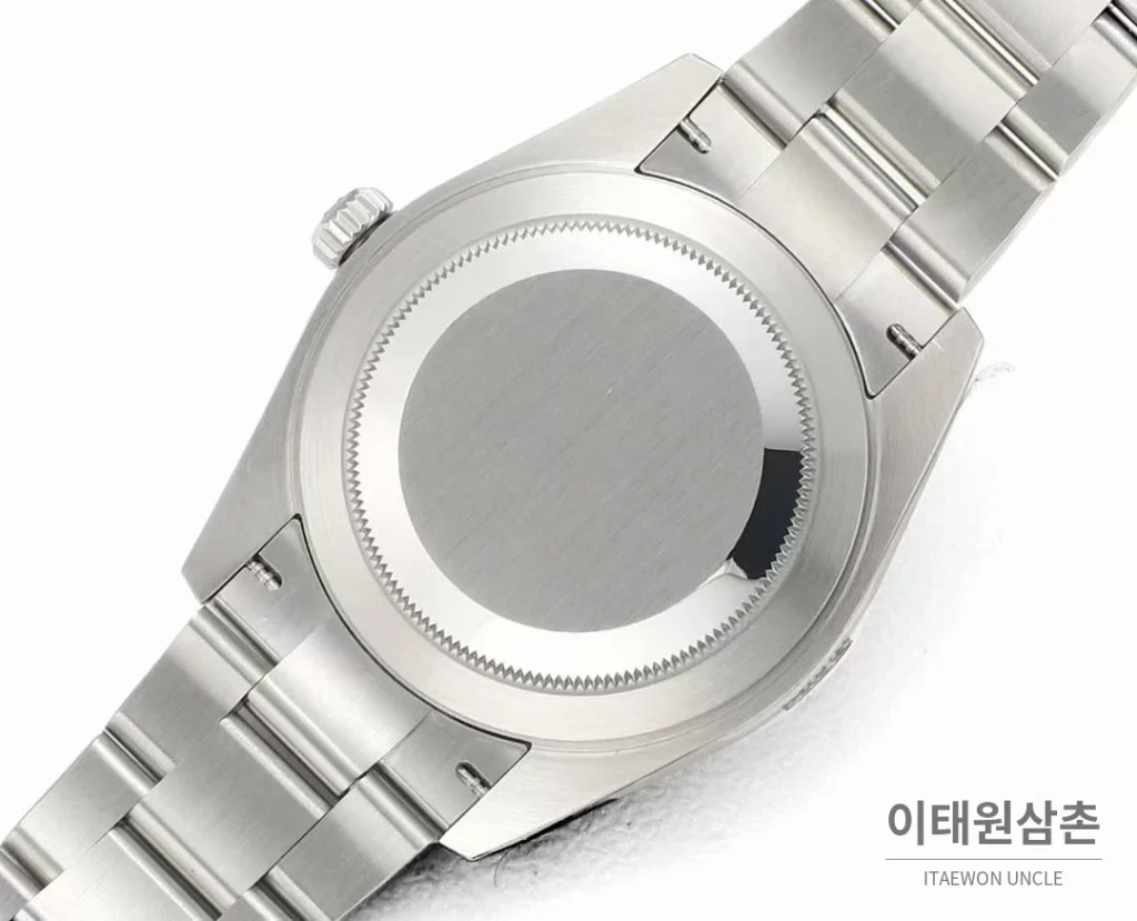 롤렉스 데이저스트 41 블랙 다이얼 오토매틱 41mm (2)