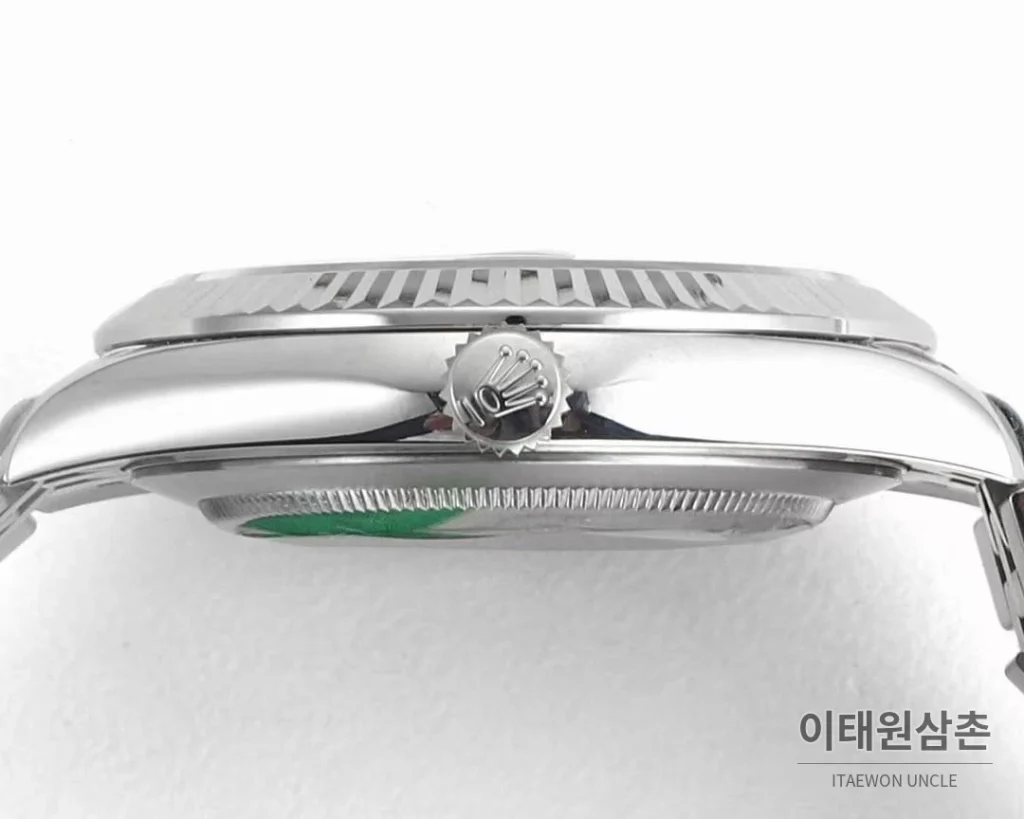 롤렉스 데이저스트 41 블랙 다이얼 오토매틱 41mm (4)