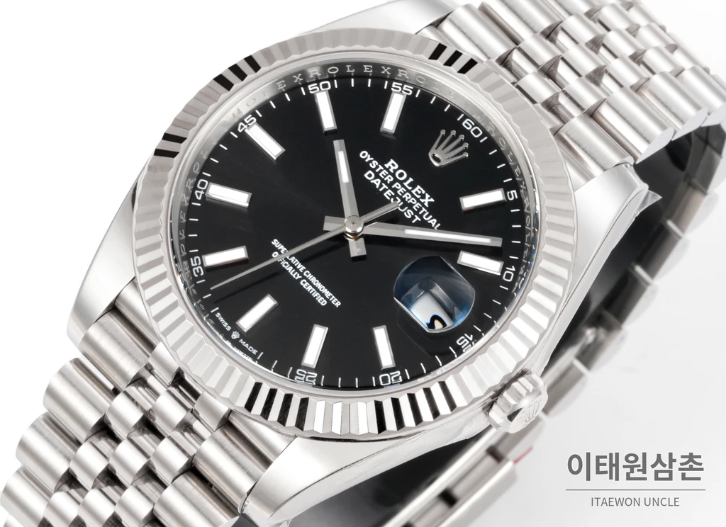 롤렉스 데이트저스트 41 블랙다이얼 바인덱스 실버컬러 플루티드베젤 쥬빌리 자동 시계 41mm