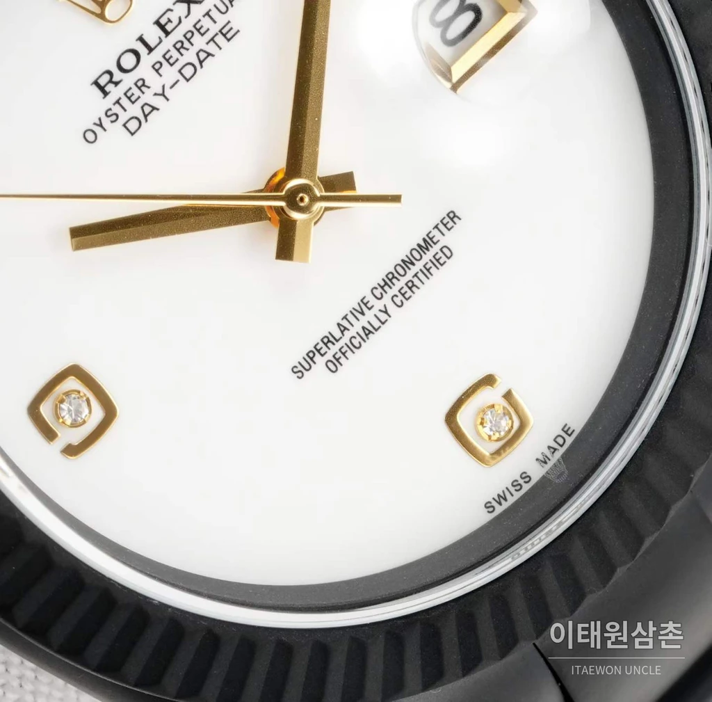 롤렉스 데이트저스트 41 DLC 투포인트 화이트다이얼 오토매틱 41mm