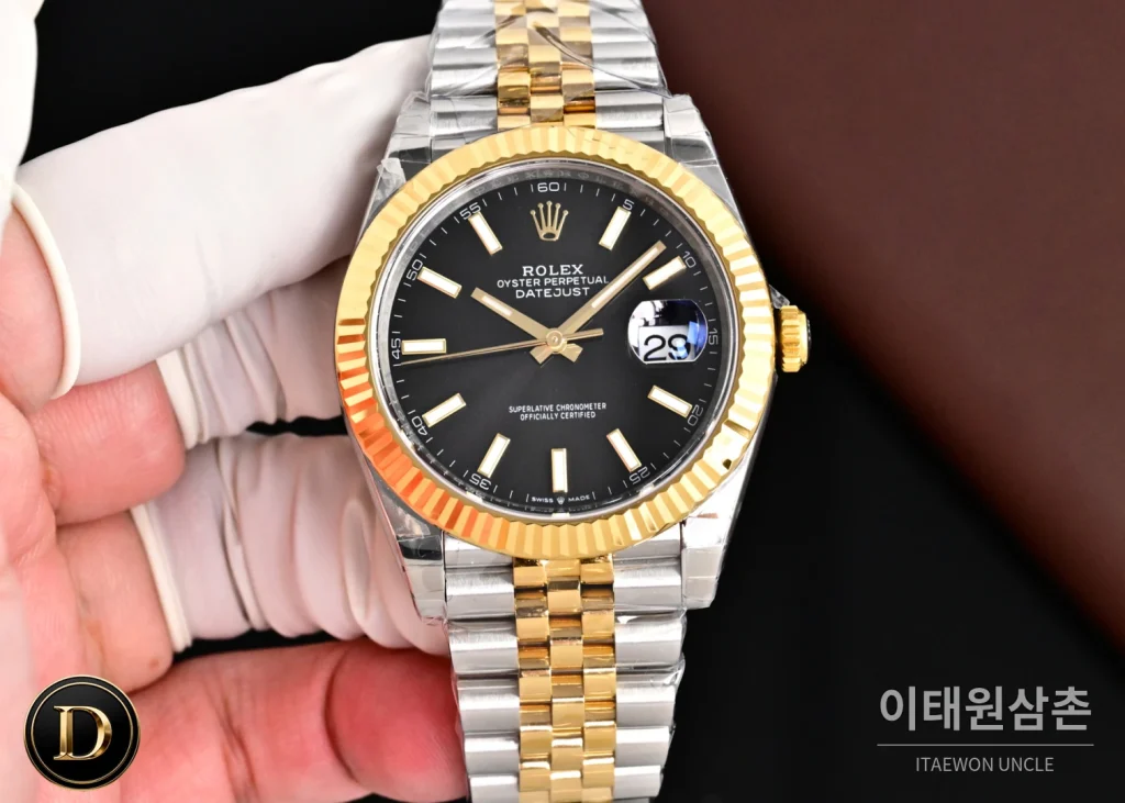 롤렉스 데이저스트41 텐포인트 실버다이얼 플루티드베젤 오토매틱 41mm