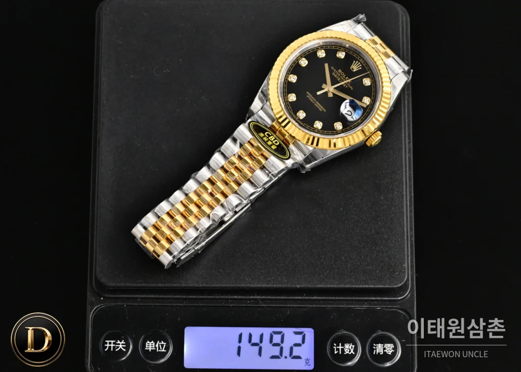 롤렉스 데이저스트41 텐포인트 실버다이얼 플루티드베젤 오토매틱 41mm