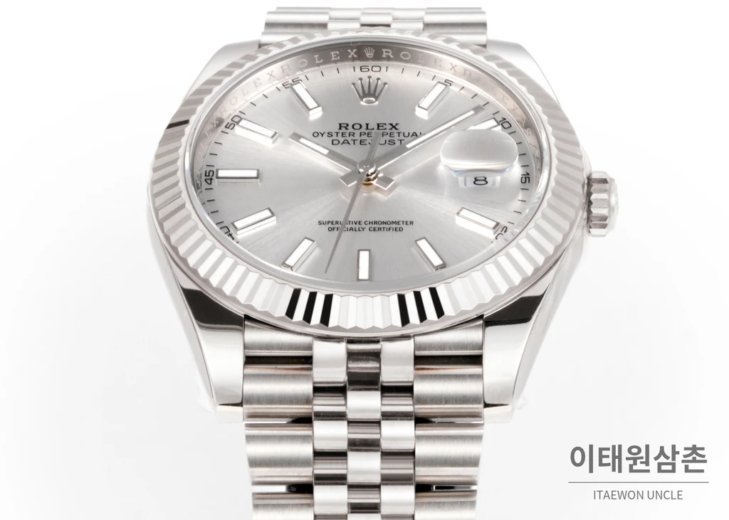 롤렉스 데이트저스트 41 실버 다이얼 실버 베젤 쥬빌리 브레이슬릿 시계 41mm