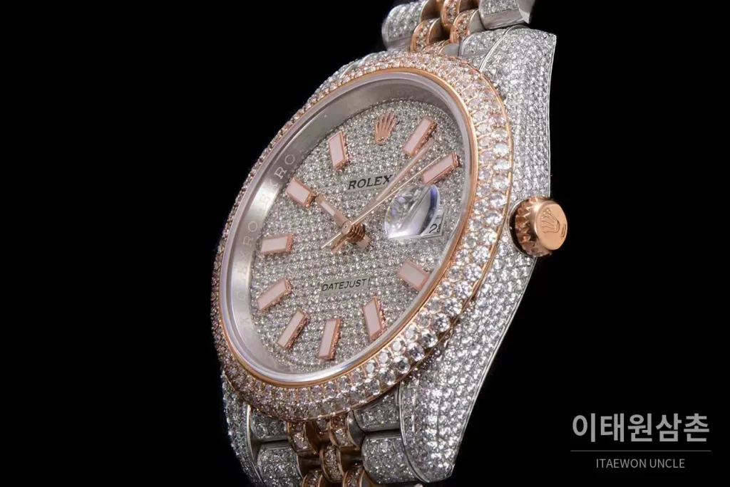 롤렉스 데이트저스트 904L스틸 풀다이아 아이스아웃 오토매틱 41mm 화이트 다이얼 투톤 브레이슬릿 로즈골드 베젤