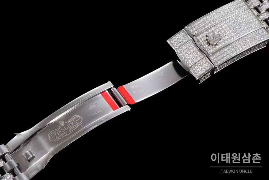 롤렉스 데이트저스트 904L스틸 풀다이아 아이스아웃 오토매틱 41mm 실버 다이얼 스틸 브레이슬릿
