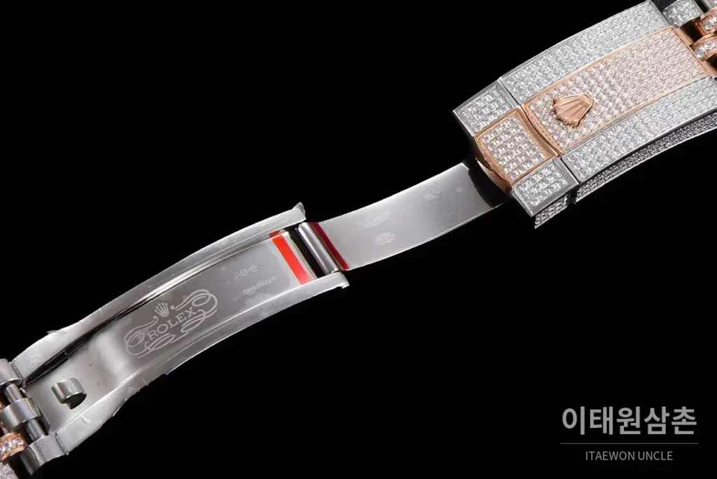 롤렉스 데이트저스트 904L스틸 풀다이아 아이스아웃 오토매틱 41mm 화이트 다이얼 투톤 브레이슬릿 로즈골드 베젤