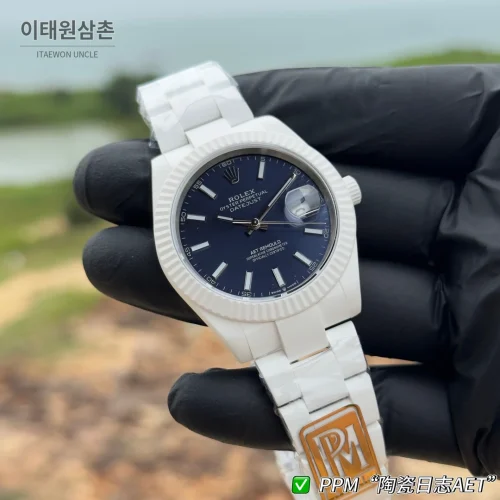 롤렉스 데이트저스트 오토매틱 41mm 네이비 다이얼 세라믹 브레이슬릿 화이트 베젤 롤렉스 데이트저스트 오토매틱 41mm 네이비 다이얼 세라믹 브레이슬릿 화이트 베젤