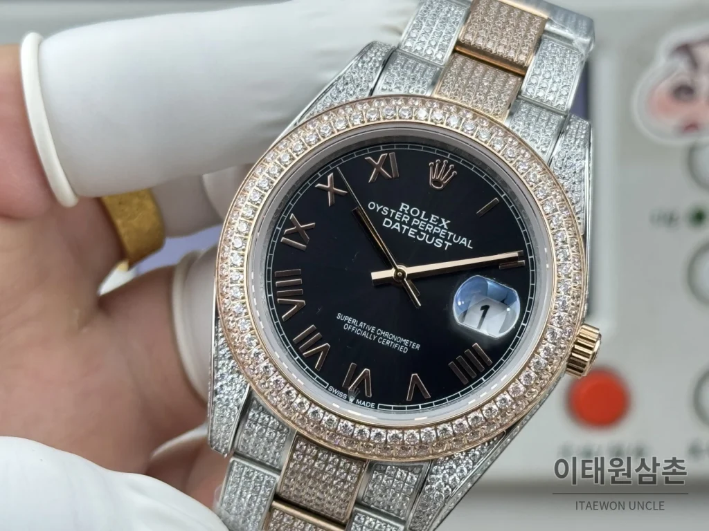 롤렉스 데이트저스트 오토매틱 41mm 화이트 다이얼 투톤 브레이슬릿 골드 베젤 (2)