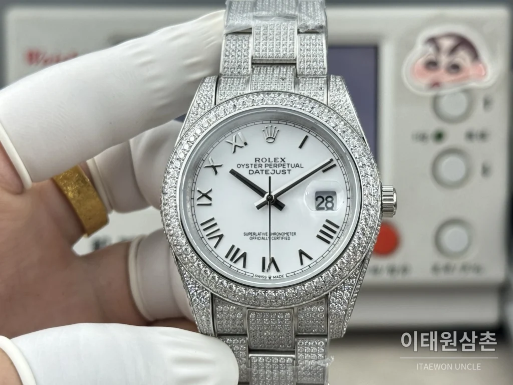 롤렉스 데이트저스트 오토매틱 41mm 화이트 다이얼 투톤 브레이슬릿 골드 베젤 (2)