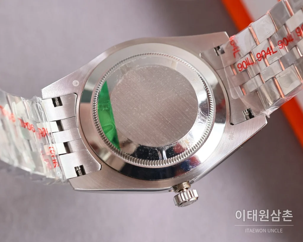 롤렉스 데이트저스트 오토매틱 41mm 실버 다이얼 투톤 브레이슬릿 로즈골드 베젤