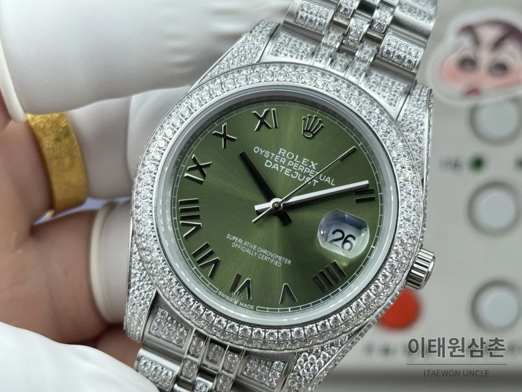 롤렉스 데이트저스트 오토매틱 41mm 블랙 다이얼 스틸 브레이슬릿 실버 베젤