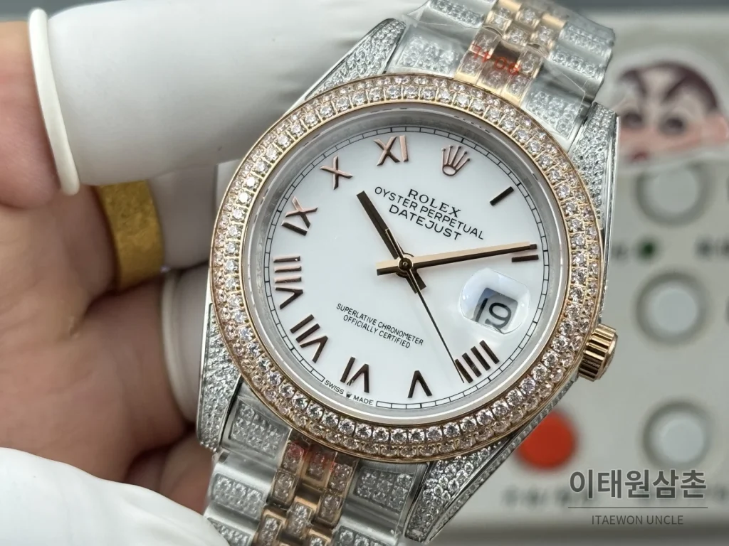 롤렉스 데이트저스트 오토매틱 41mm 화이트 다이얼 투톤 브레이슬릿 골드 베젤 (2)