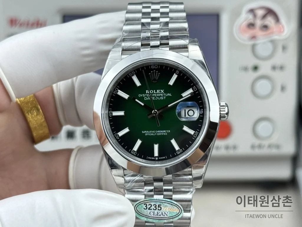 롤렉스 데이트저스트 그린 그라데이션 다이얼 오토매틱 41mm (2)