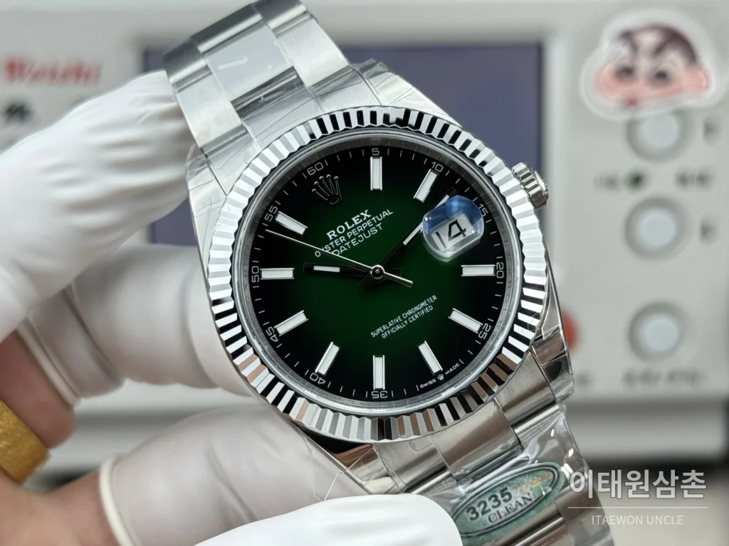 롤렉스 데이트저스트 그린 그라데이션 다이얼 오토매틱 41mm (3)