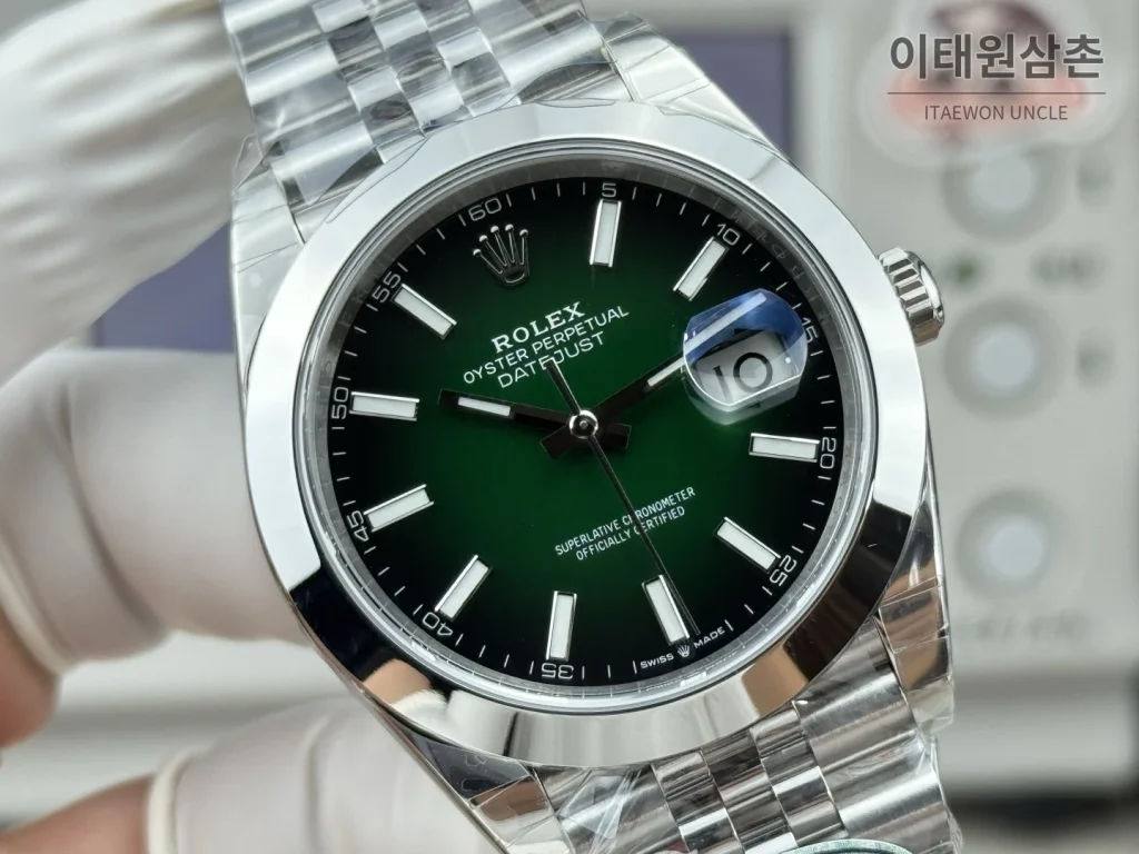 롤렉스 데이트저스트 그린 그라데이션 다이얼 오토매틱 41mm (2)