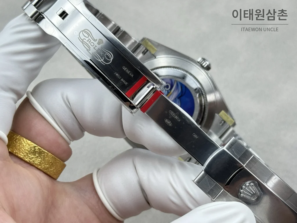 롤렉스 데이트저스트 그린 그라데이션 다이얼 오토매틱 41mm (3)