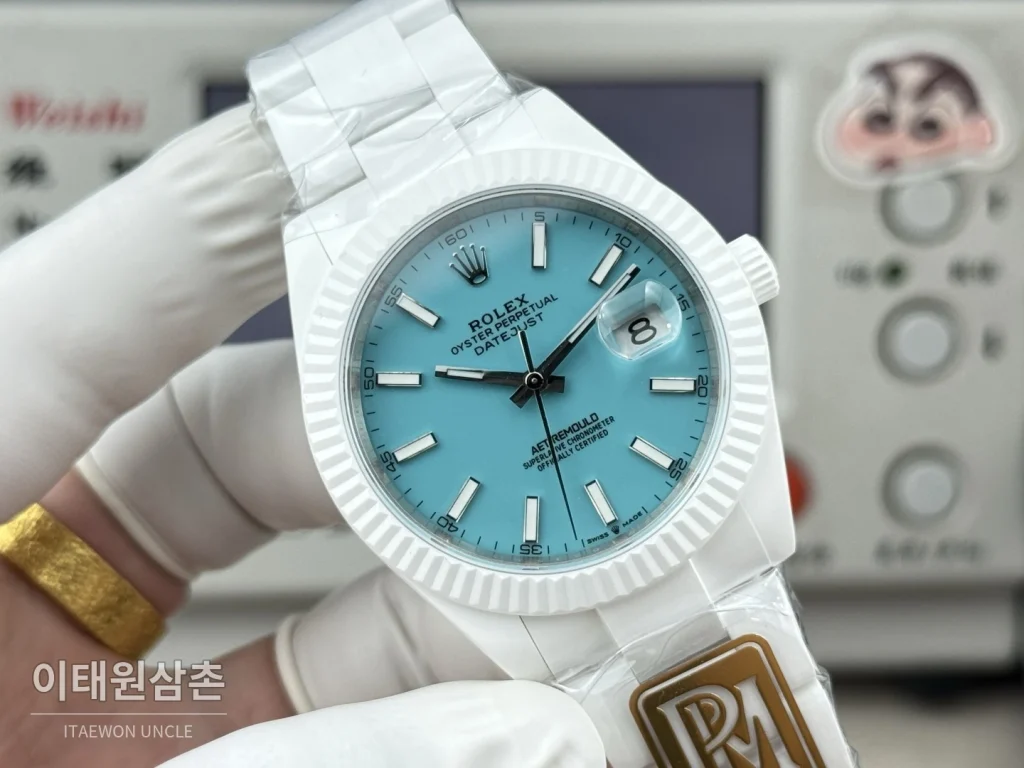 롤렉스 데이트저스트 화이트세라믹 선레이다이얼 오토매틱 41mm 세라믹 브레이슬릿 (2)