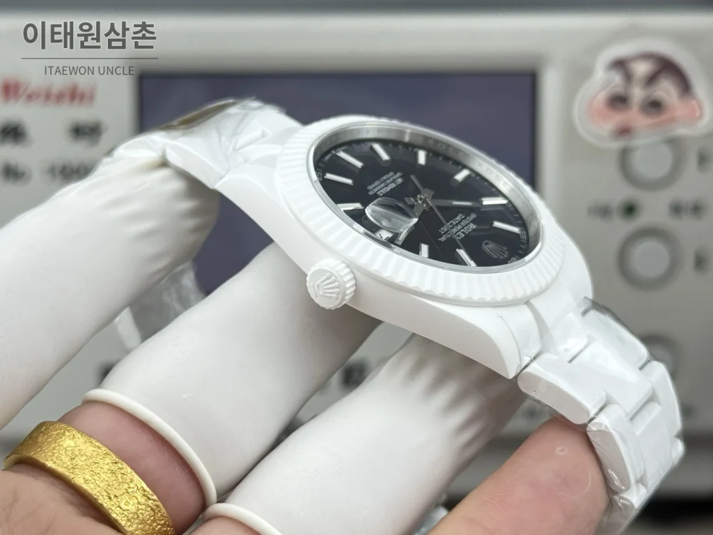 롤렉스 데이트저스트 화이트세라믹 선레이다이얼 오토매틱 41mm 세라믹 브레이슬릿 (4)