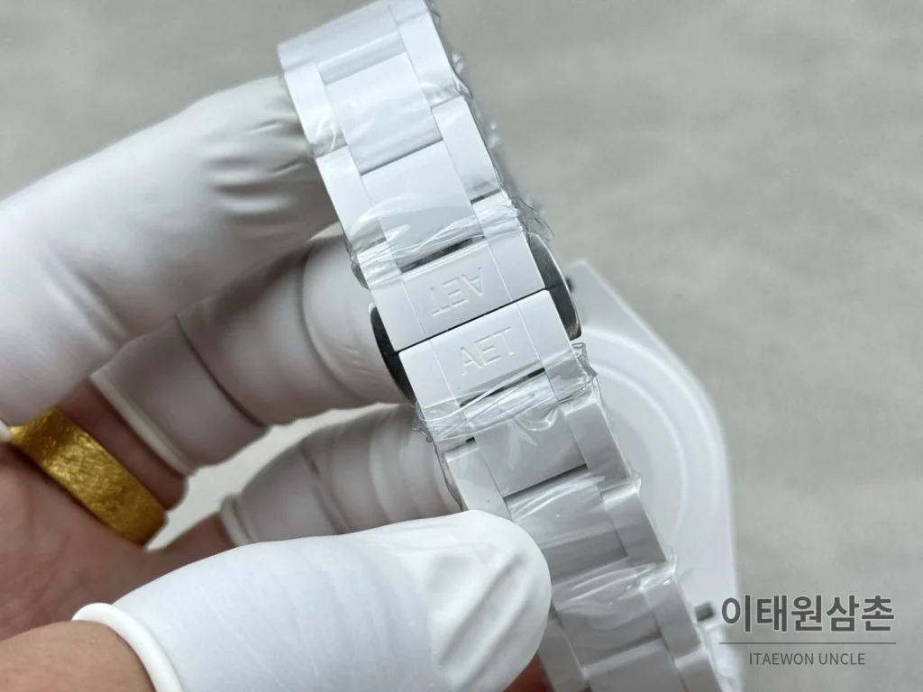 롤렉스 데이트저스트 화이트세라믹 선레이다이얼 오토매틱 41mm 세라믹 브레이슬릿 (2)