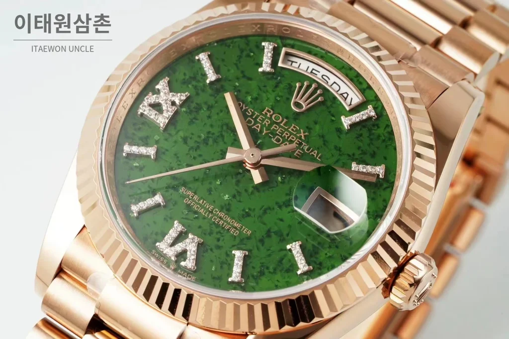 롤렉스 데이데이트36 천연원석 다이아베젤 프레지던트브레이슬릿 오토매틱 36mm 그린 다이얼 로즈골드 케이스