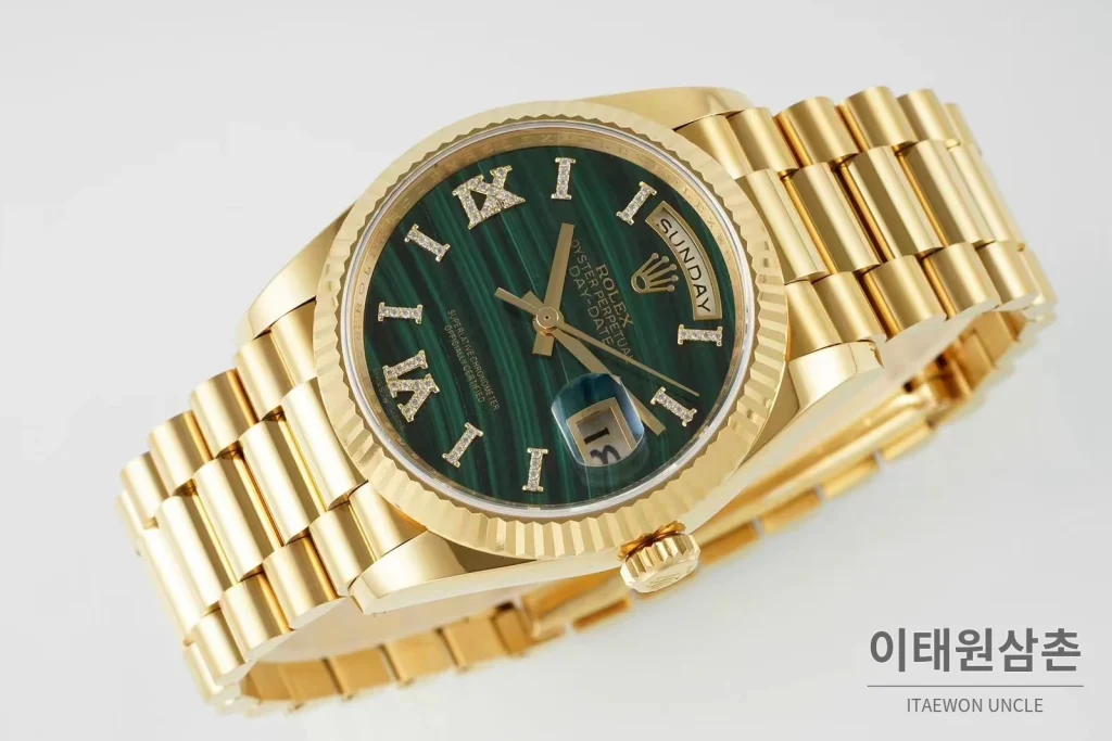 롤렉스 데이데이트36 천연원석 다이아베젤 프레지던트브레이슬릿 오토매틱 36mm 그린 다이얼 골드 케이스