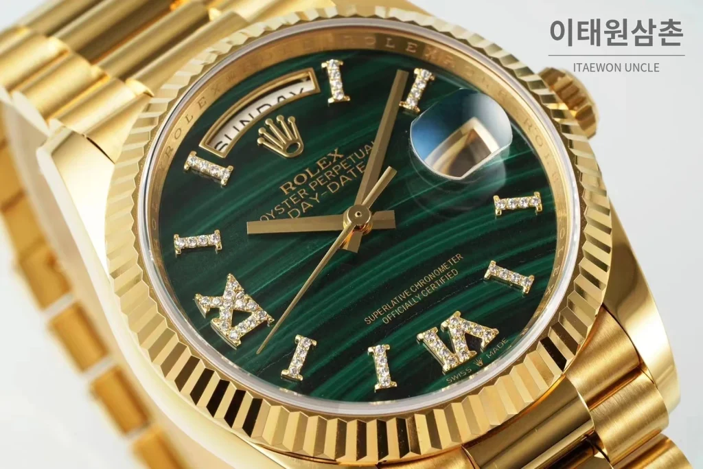 롤렉스 데이데이트36 천연원석 다이아베젤 프레지던트브레이슬릿 오토매틱 36mm 그린 다이얼 골드 케이스