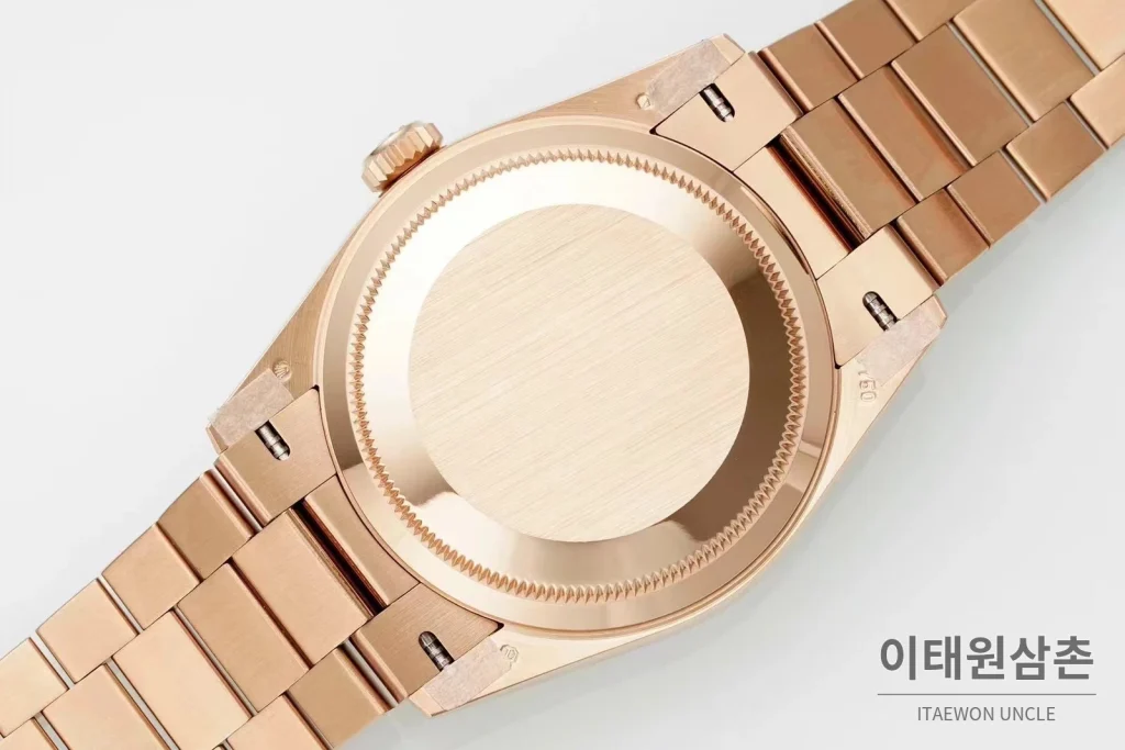 롤렉스 데이데이트36 천연원석 다이아베젤 프레지던트브레이슬릿 오토매틱 36mm 그린 다이얼 로즈골드 케이스