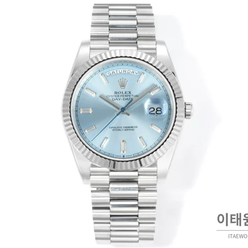 롤렉스 데이데이트 40 골드 프레지던트 브레이슬릿 오토매틱 40mm 아이스블루 다이얼 (2)