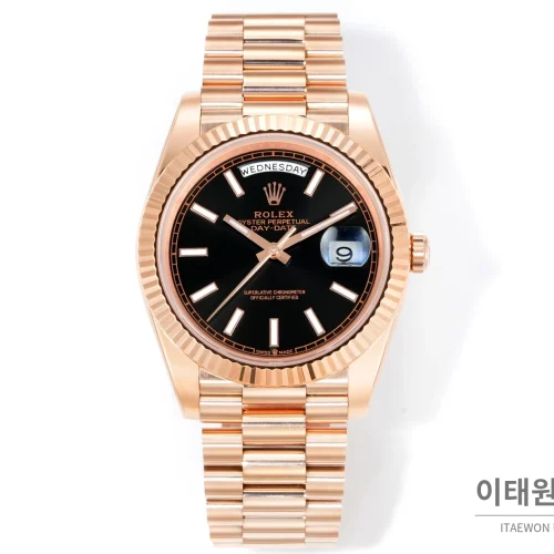롤렉스 데이데이트 40 골드 프레지던트 브레이슬릿 오토매틱 40mm 블랙 다이얼 로즈골드 베젤