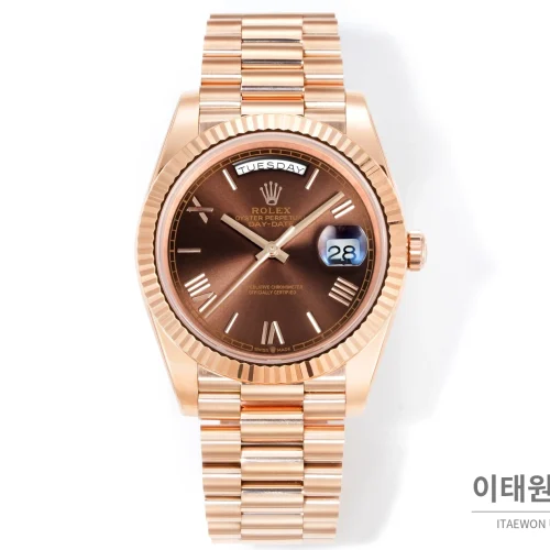 롤렉스 데이데이트 40 골드 프레지던트 브레이슬릿 오토매틱 40mm 브라운 다이얼