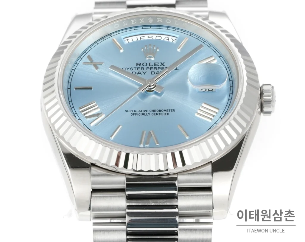 롤렉스 데이데이트 40 골드 프레지던트 브레이슬릿 오토매틱 40mm 아이스블루 다이얼