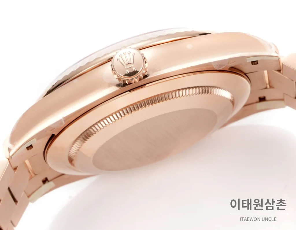 롤렉스 데이데이트 40 골드 프레지던트 브레이슬릿 오토매틱 40mm 로즈골드 다이얼
