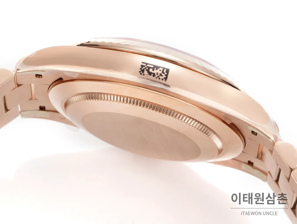 롤렉스 데이데이트 40 골드 프레지던트 브레이슬릿 오토매틱 40mm 로즈골드 다이얼