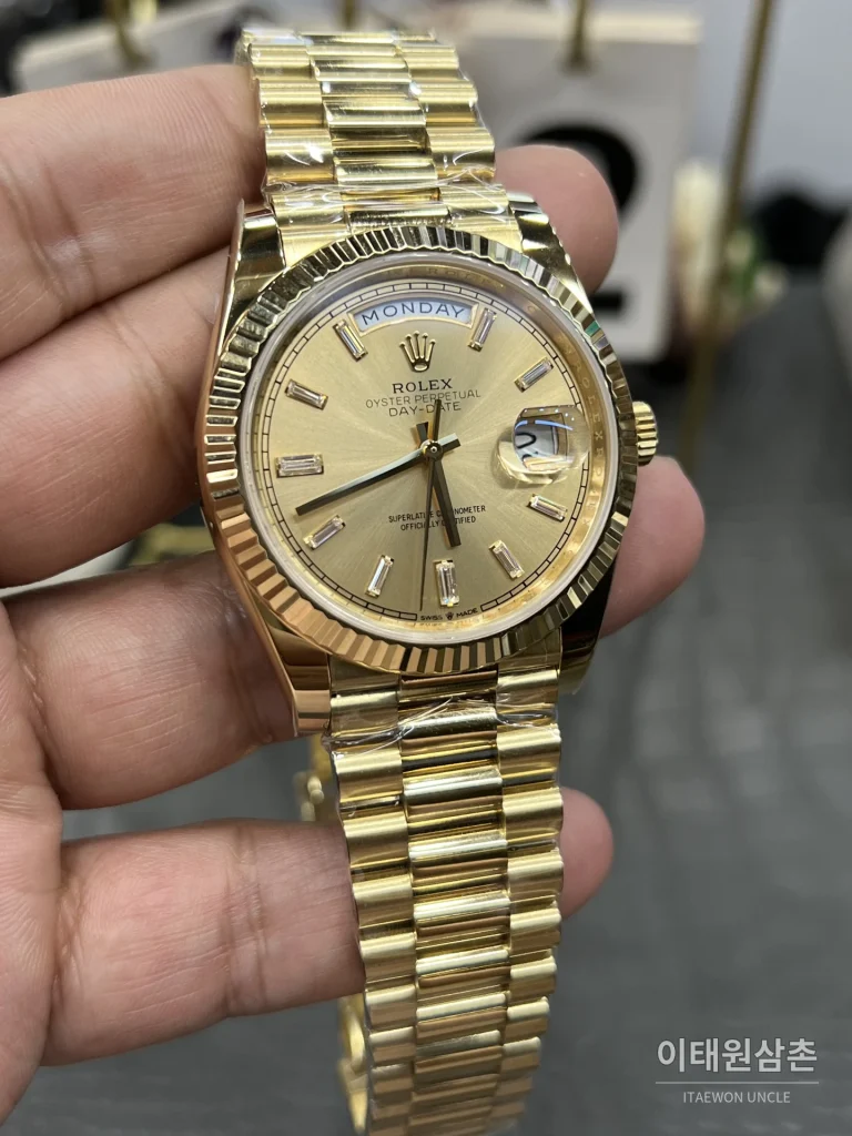 롤렉스 데이데이트 오토매틱 40mm 샴페인 다이얼