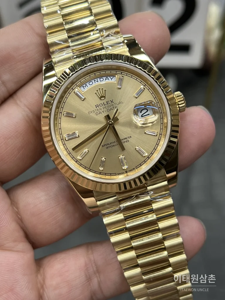 롤렉스 데이데이트 오토매틱 40mm 샴페인 다이얼