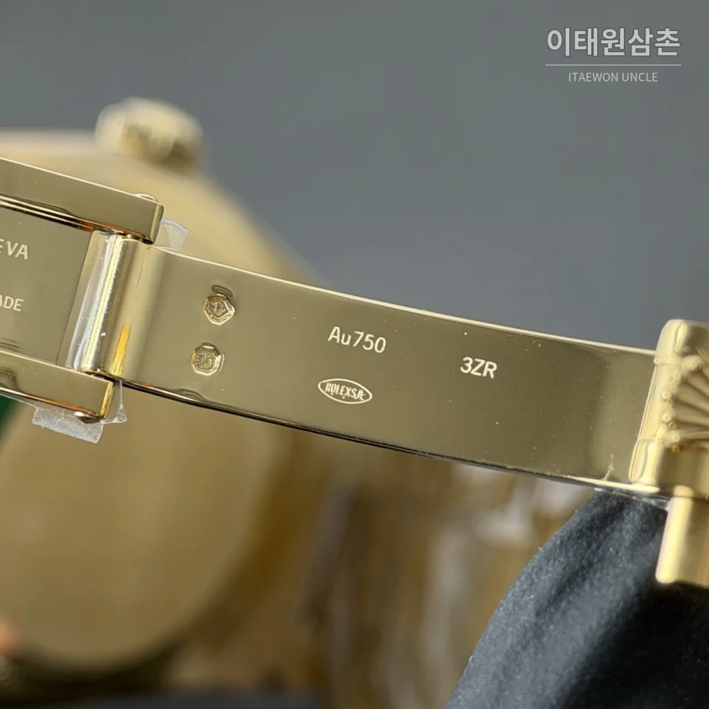 롤렉스 데이데이트 샴페인 로만다이얼 스퀘어다이아 베젤 오토매틱