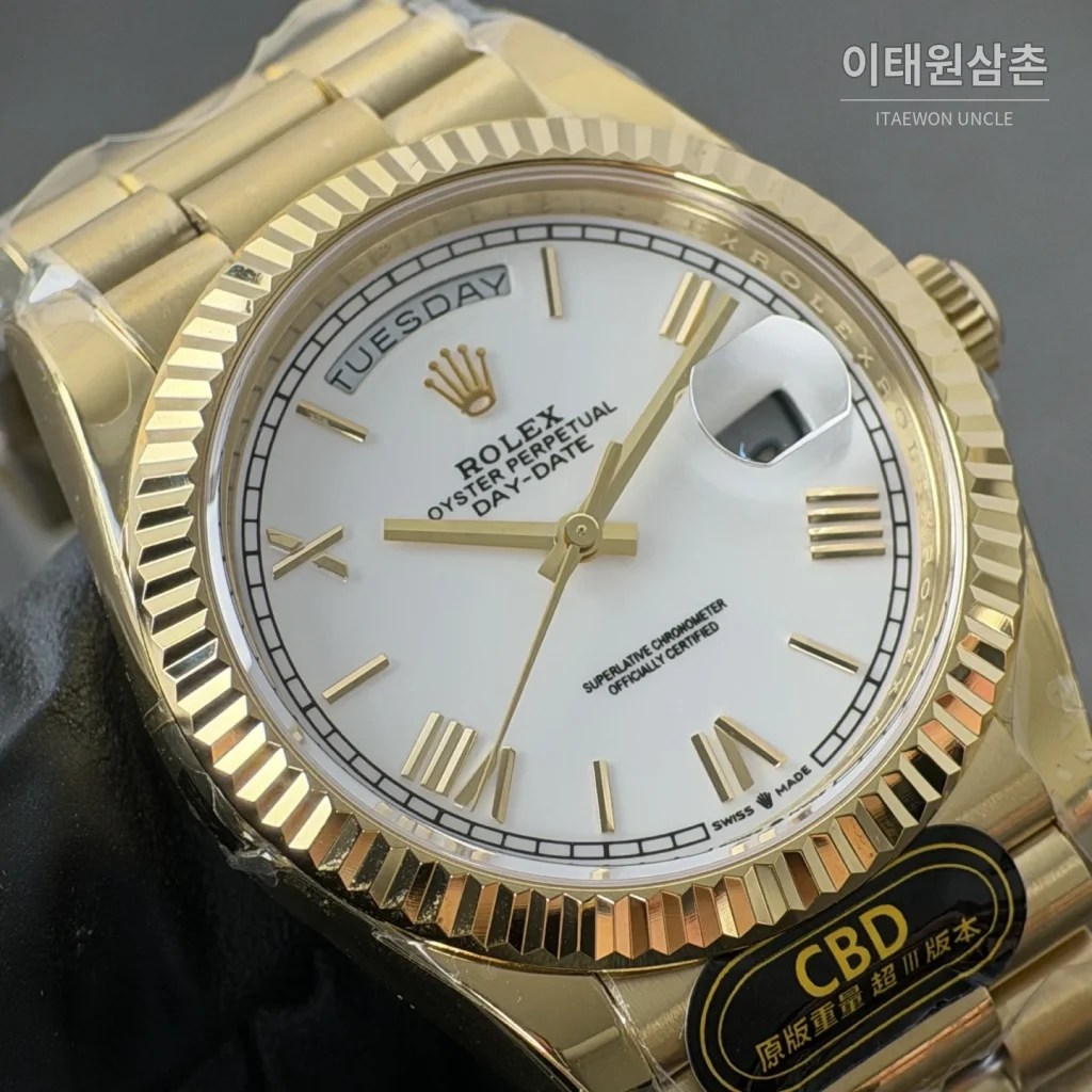 롤렉스 데이데이트 화이트 로만다이얼 오토매틱
